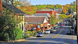Lewisburg es un encantador pueblo con mucho para ofrecer.