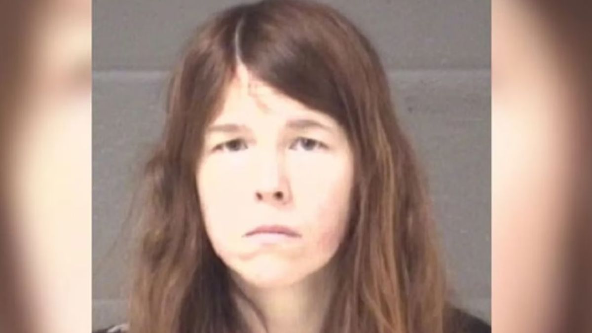 Heather Unbehaun, la mujer que secuestró a su hija hace seis años quedó detenida luego de ser encontrada en Asheville, Carolina del Norte