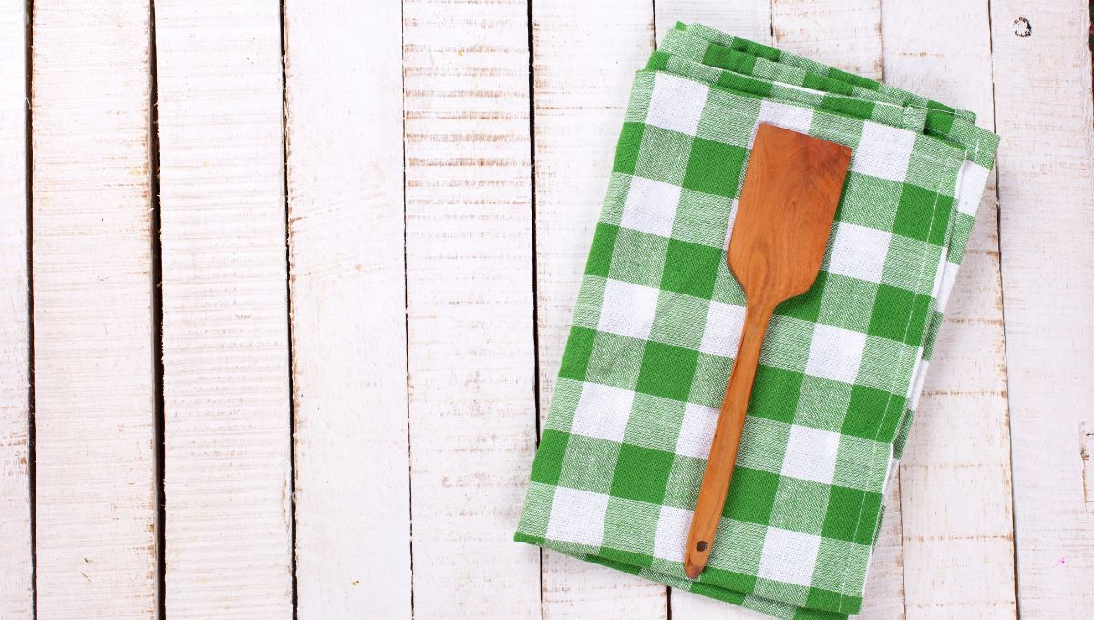 Recicla un trapo de cocina, y aprendé a hacer un porta macetas colgante