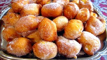 Cómo hacer buñuelos de banana: la receta riquísima y cremosa con solo 8 ingredientes Cómo hacer buñuelos de banana: la receta riquísima y cremosa con solo 8 ingredientes