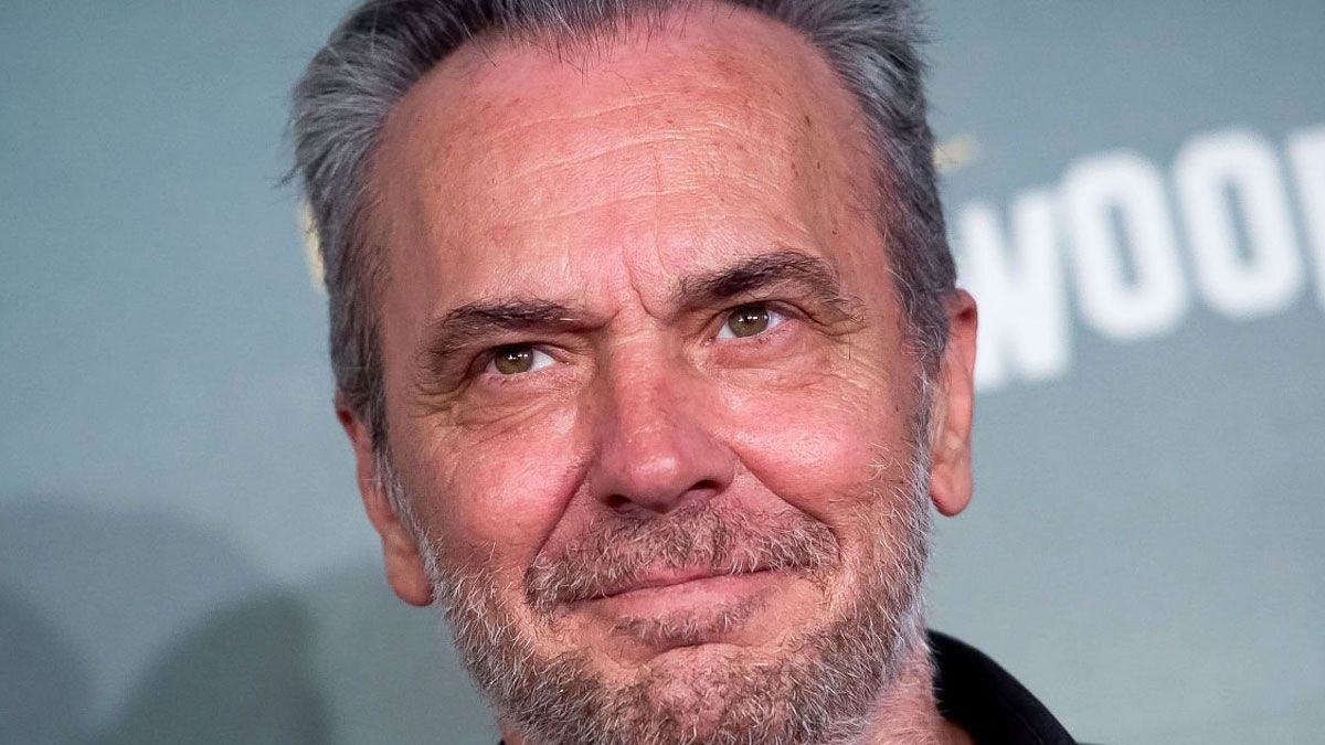 José Coronado interpreta a Tirso Abantos en la serie de Netflix.