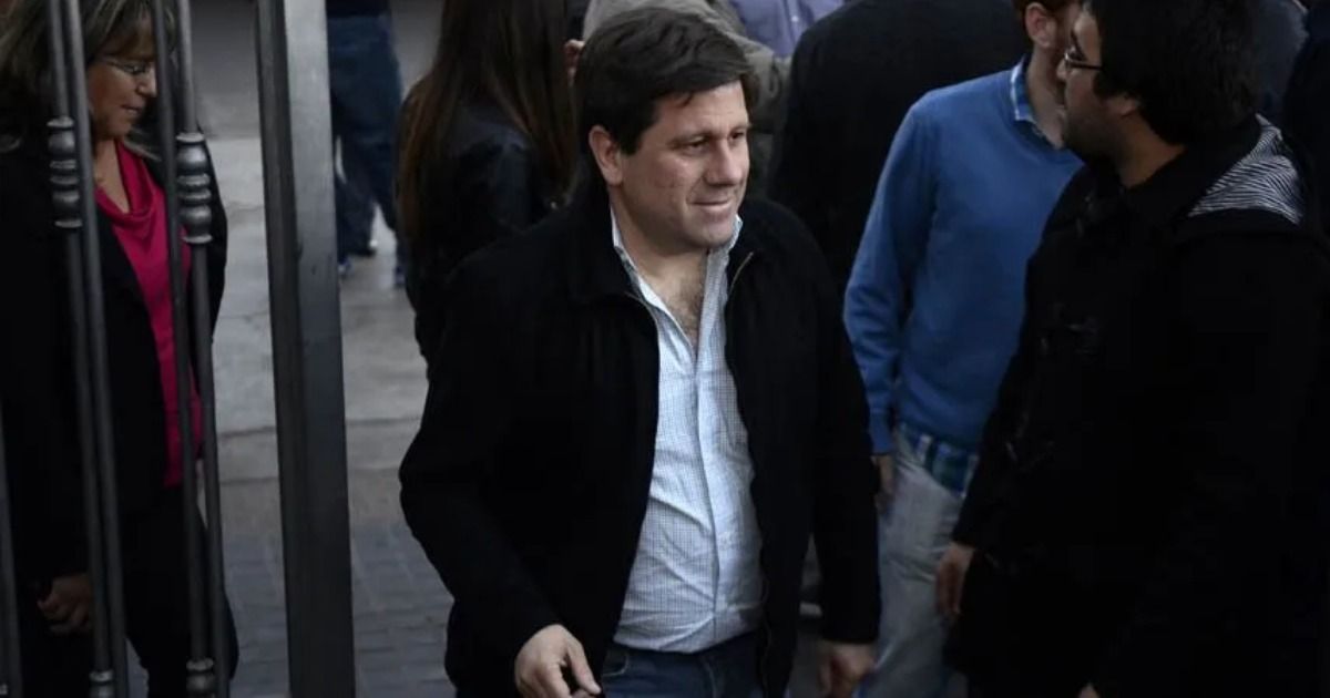 El ex ministro de Hacienda, y actual síndico del Banco Nación, aseguró que la ley de Adminsitración Financiera en la que pretende ampararse Suarez para refinanciar la deuda de Mendoza,