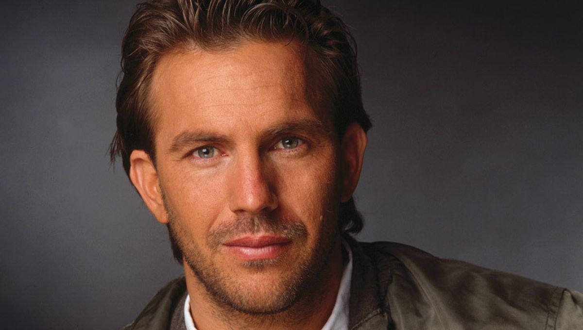 Kevin Costner está en su mejor momento en este clásico de los años 90 que ahora se puede ver en Prime Video