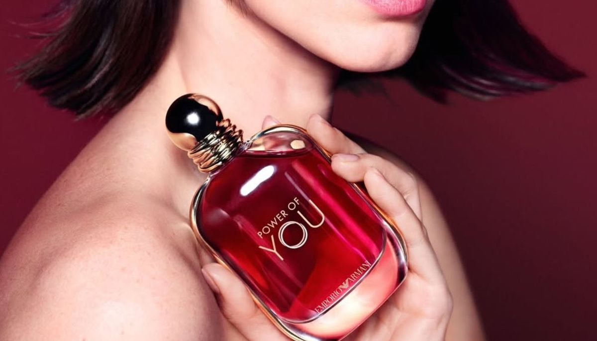 Power Of You de Giorgio Armani es una fragancia de la familia olfativa floral frutal gourmand para mujeres. Power Of You de Giorgio Armani es una fragancia de la familia olfativa floral frutal gourmand para mujeres.