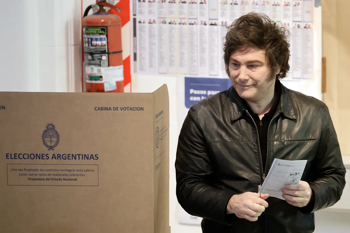 Varias provincias permitieron un triunfo en las elecciones de Javier Milei y La Libertad Avanza en todo el país. Varias provincias permitieron un triunfo en las elecciones de Javier Milei y La Libertad Avanza en todo el país.