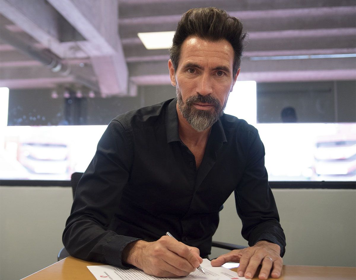 Eduardo Domínguez volvería a Colón