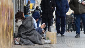 Una ONG de Mendoza registró más del doble de personas en situación de calle que las relevadas por Nación
