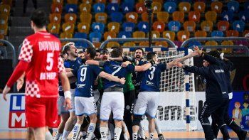 Los Gladiadores dejaron sin DT a Croacia, quien pegó el portazo