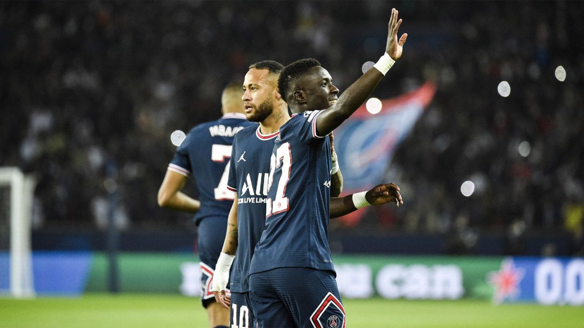 Con un golazo de Messi, el PSG le ganó al Manchester City