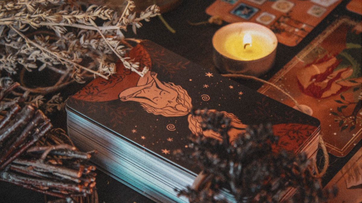 TAROT: descubre sus predicciones para hoy viernes 18 de abril de 2025