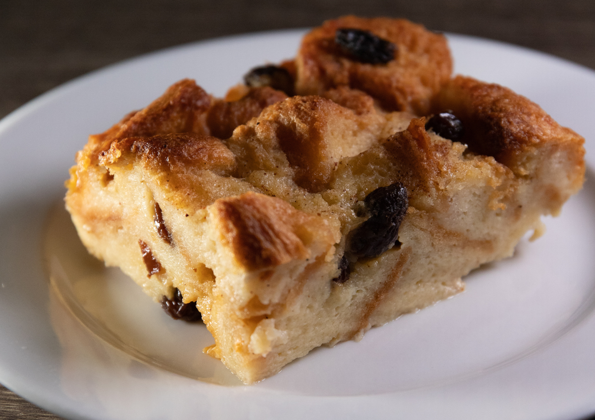Recicla tu pan dulce navideño con esta receta de budín de pan delicioso&nbsp;