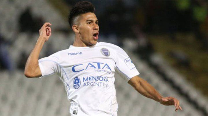 Pol Fernández no jugará en el Santos Laguna y por ahora sigue