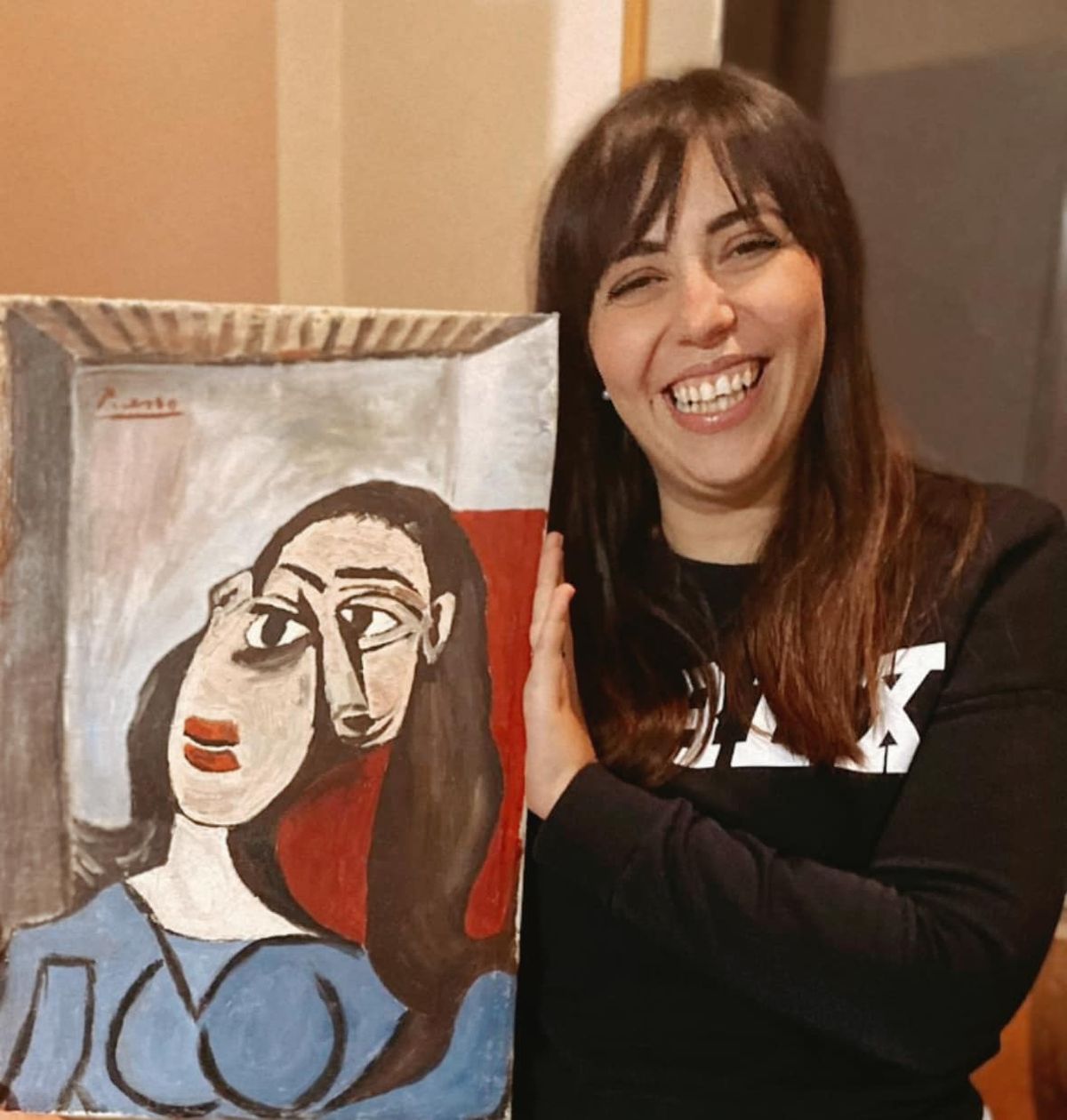 La pintura fue calificada como "horrible" antes de que se supiera que era de Picasso. La pintura fue calificada como "horrible" antes de que se supiera que era de Picasso.