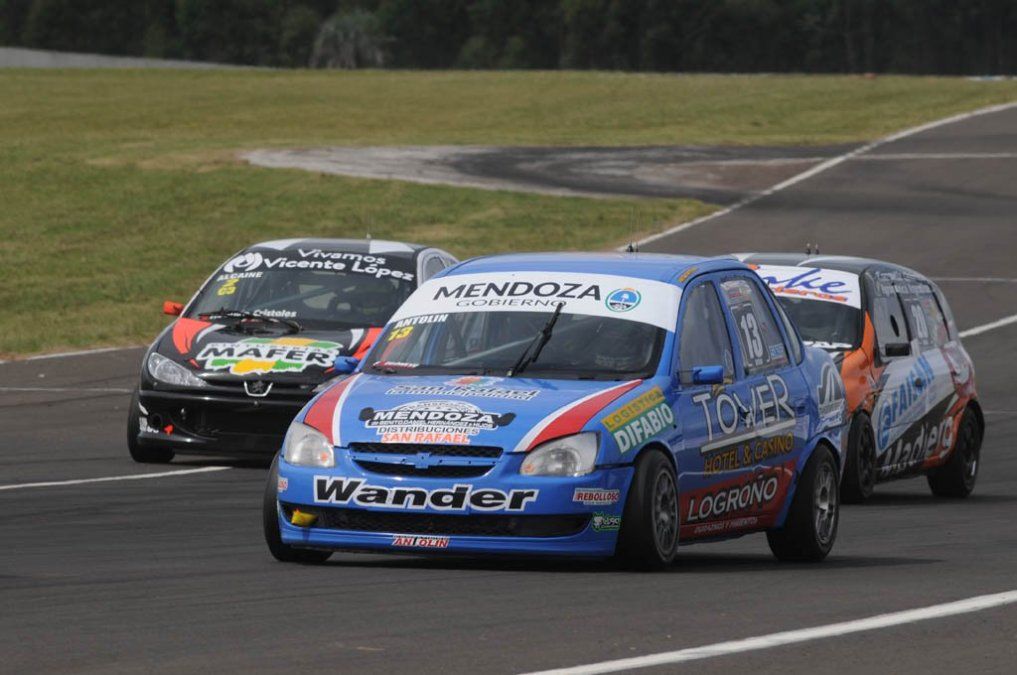 Matías Antolín sale a pista en Río Cuarto
