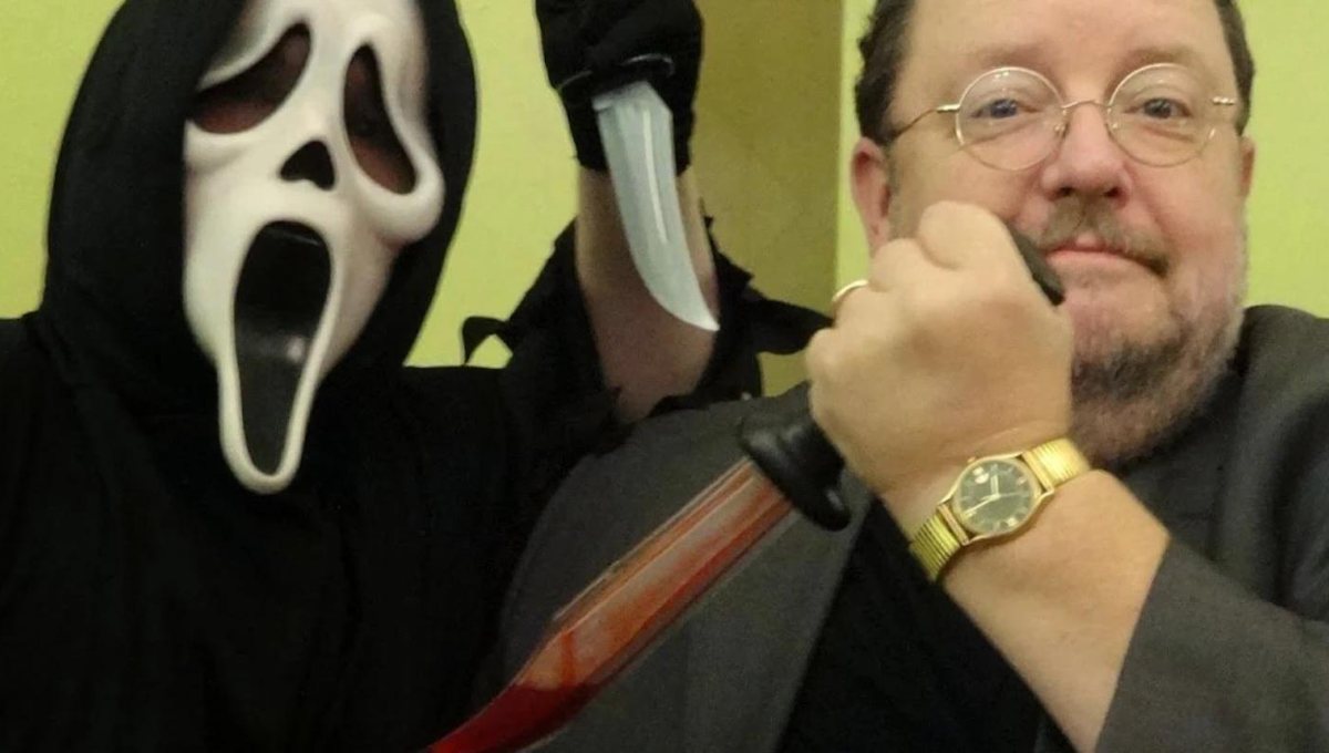 Curiosidades desconocidas de la saga Scream: el papel de Neve Campbell, el origen del nombre y más. Curiosidades desconocidas de la saga Scream: el papel de Neve Campbell, el origen del nombre y más.