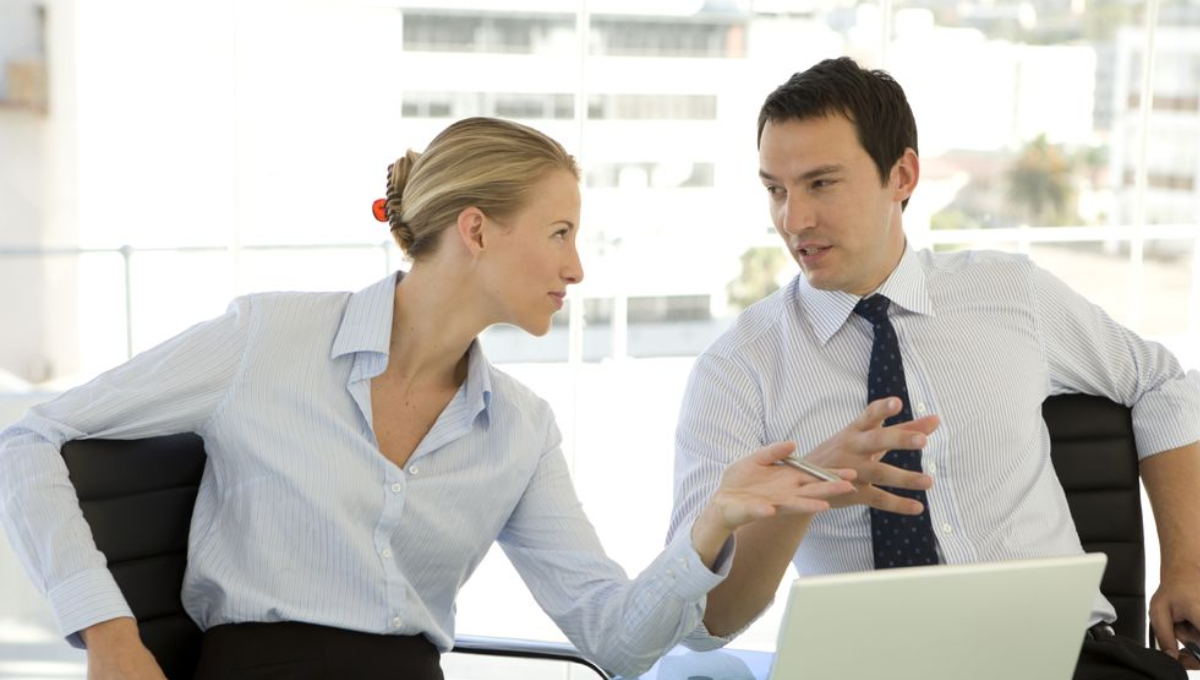 Cómo convencer a alguien sobre algo, según la psicología