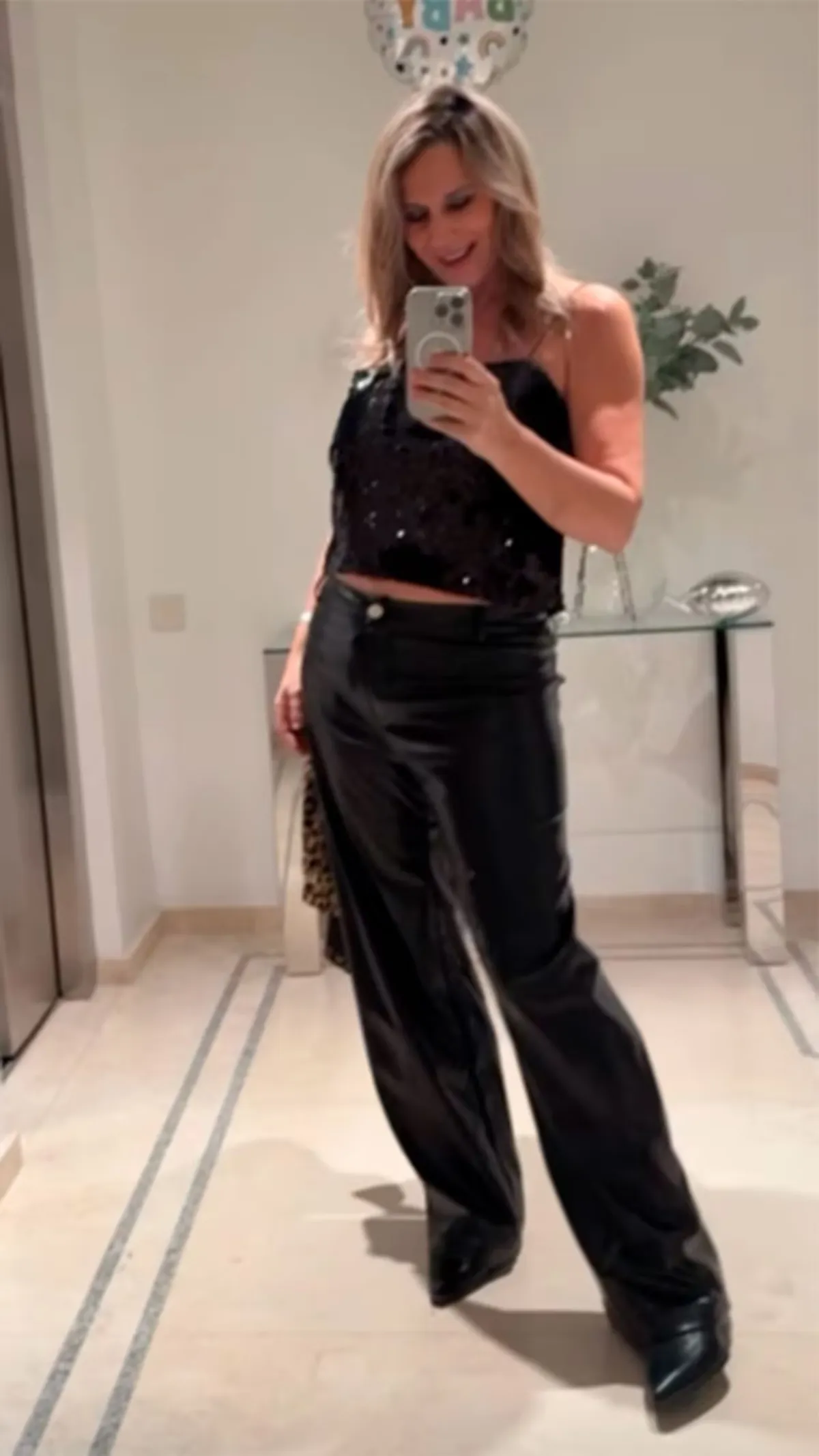 Rocío Marengo mostró su look y fue destrozada. Rocío Marengo mostró su look y fue destrozada.