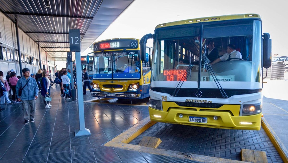 El ajuste aplica al transporte urbano, de media y larga distancia. El ajuste aplica al transporte urbano, de media y larga distancia.