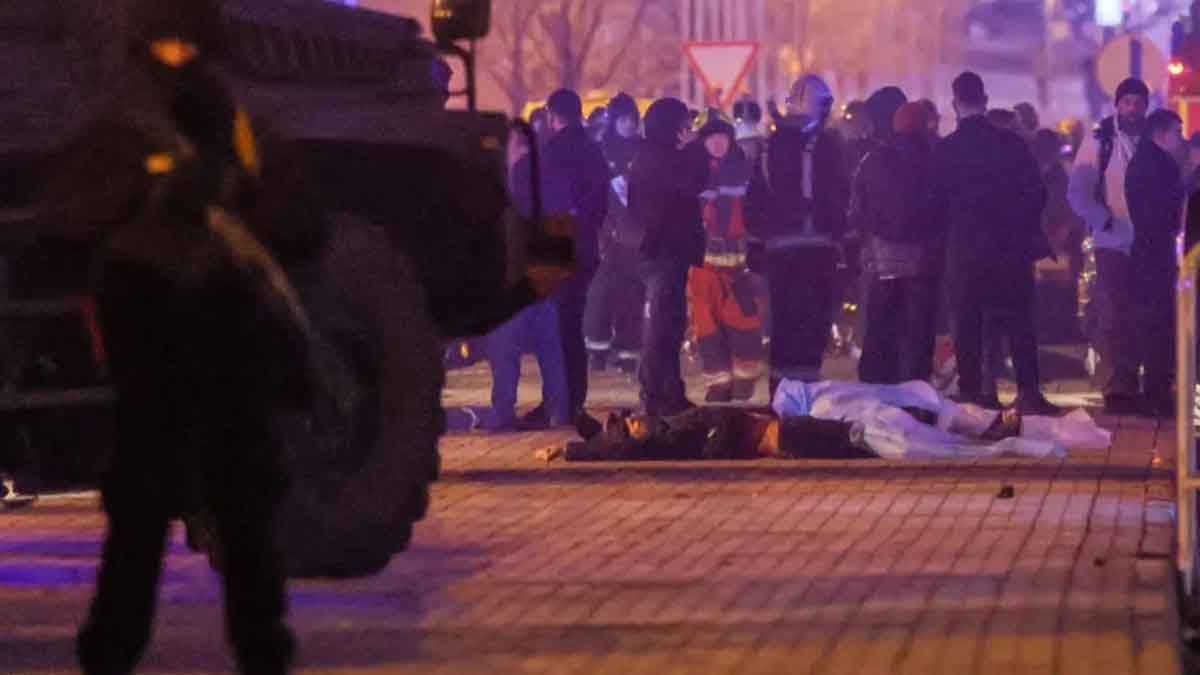 El atentado del grupo terrorista ISIS a una sala de conciertos de Moscú provocó la muerte de 143 personas El atentado del grupo terrorista ISIS a una sala de conciertos de Moscú provocó la muerte de 143 personas