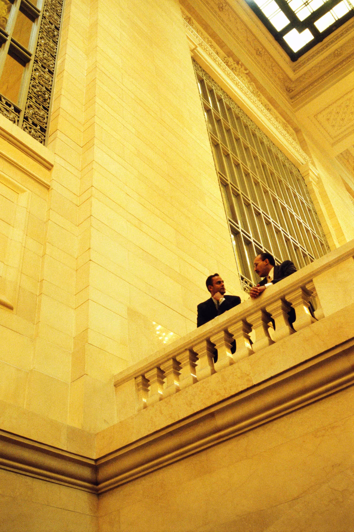 Hace años estaba permitido fumar en espacios cerrados. Imagen: grandcentralterminal.com Hace años estaba permitido fumar en espacios cerrados. Imagen: grandcentralterminal.com