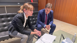 Rodolfo Suarez y la embajadora argentina en Canadá, Josefina Martínez Gramuglia, se reunieron en ese país para hablar de Potasio Río Colorado, vitivinicultura y promoción turística.