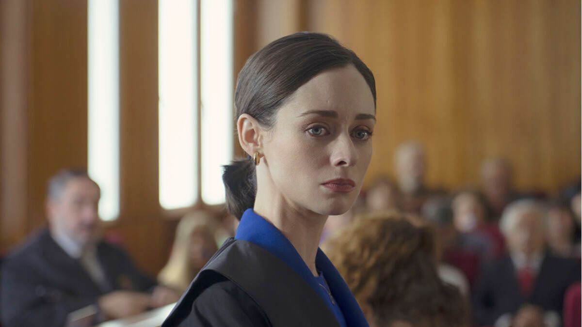 Elena Rivera es la protagonista de esta serie dramática de Netflix.