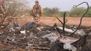 Expertos de la ONU hallaron la segunda caja negra del avión de Air Algérie accidentado en Malí