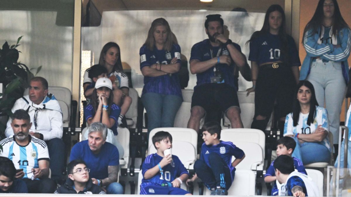 Los Messi en el palco del estadio Lusail