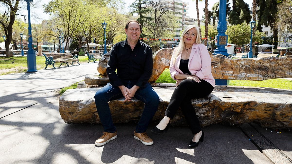 Roberto Righi y Lula Balsells Miró, candidatos a diputados provinciales de Provincias Unidas en las elecciones 2025. Roberto Righi y Lula Balsells Miró, candidatos a diputados provinciales de Provincias Unidas en las elecciones 2025.