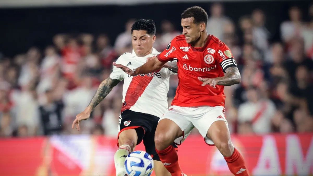 River va por todo en la Copa Libertadores ante Inter, en Porto Alegre.