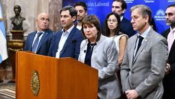 La senadora Patricia Bullrich habló del cambio que se hará en licencias médicas para el caso de dolencias degenerativas y severas. La senadora Patricia Bullrich habló del cambio que se hará en licencias médicas para el caso de dolencias degenerativas y severas.