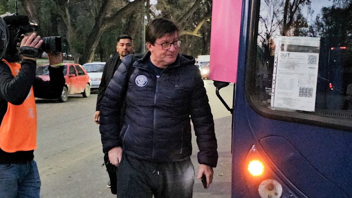 Alfredo Berti, el DT de Independiente Rivadavia, logró su segundo empate seguido. Alfredo Berti, el DT de Independiente Rivadavia, logró su segundo empate seguido.