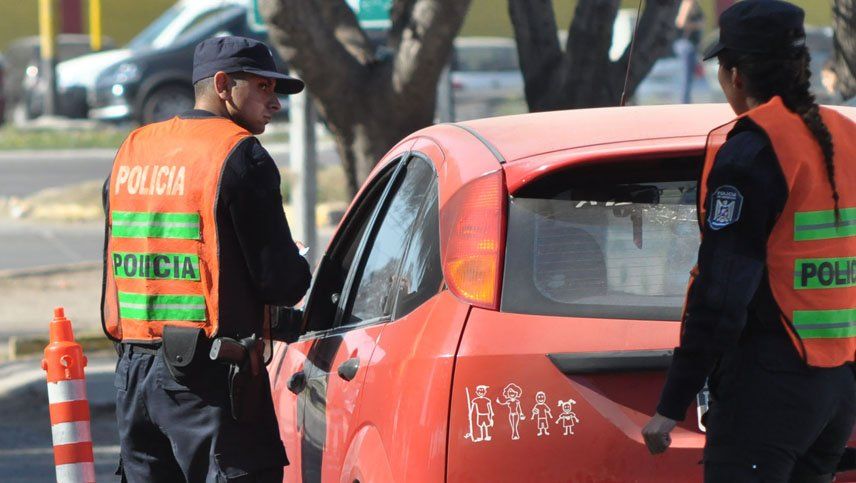 En Mendoza sí se aceptará la documentación digital en los controles de tránsito