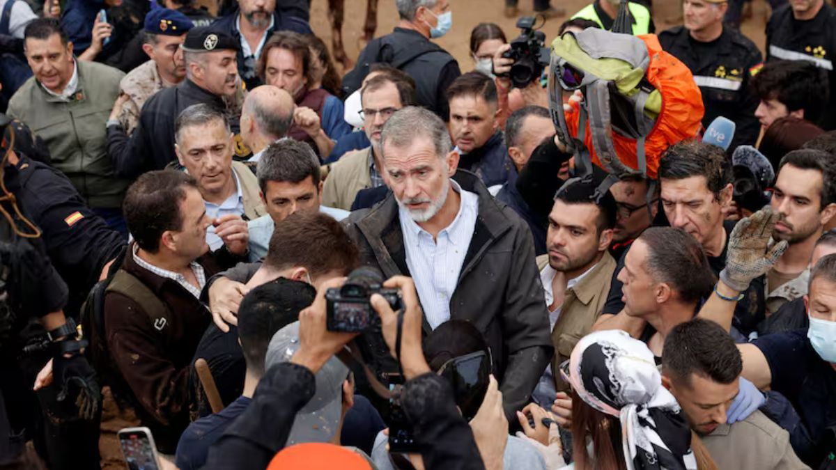 La situación en Valencia es crítica porque se esperan más lluvias. La situación en Valencia es crítica porque se esperan más lluvias.