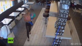 Una mujer quiso secuestrar a un niño en un local de comida rápida