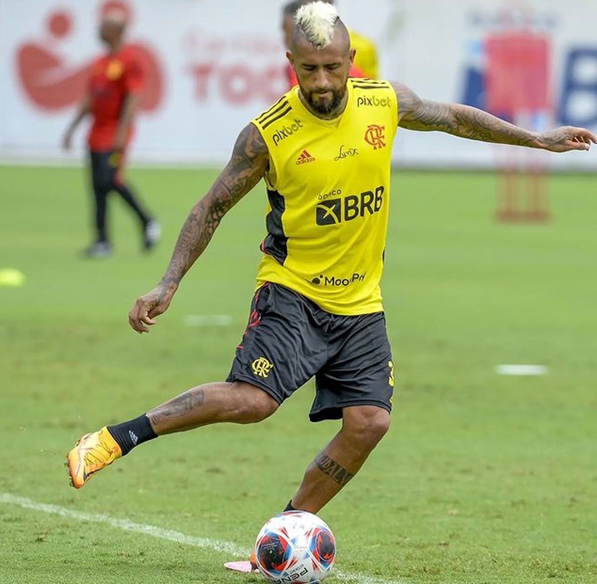 Arturo Vidal estará en el Mundial de Clubes con el Flamengo