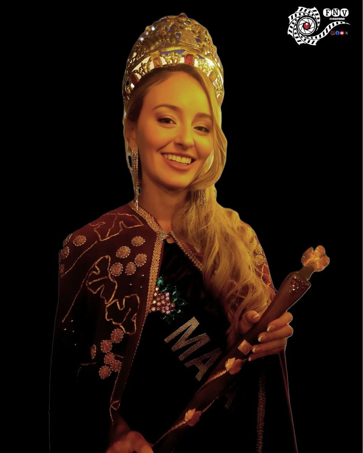 Catalina Di Marco tiene 21 años, estudia Educación Física y representó a la Ciudad de Malargüe para ser coronada reina departamental de la Vendimia 2025. Catalina Di Marco tiene 21 años, estudia Educación Física y representó a la Ciudad de Malargüe para ser coronada reina departamental de la Vendimia 2025.