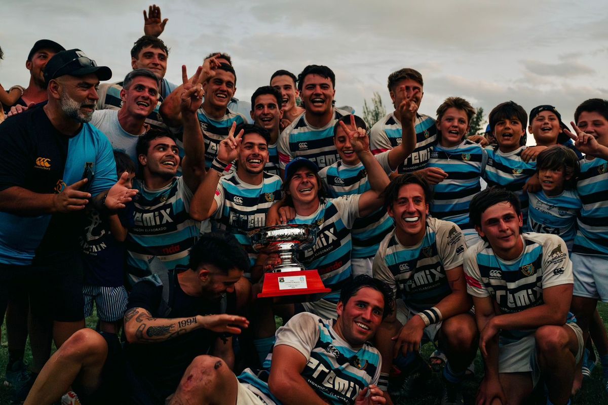 Liceo se coronó por segundo año consecutivo en el Seven de las Bodegas. Liceo se coronó por segundo año consecutivo en el Seven de las Bodegas.