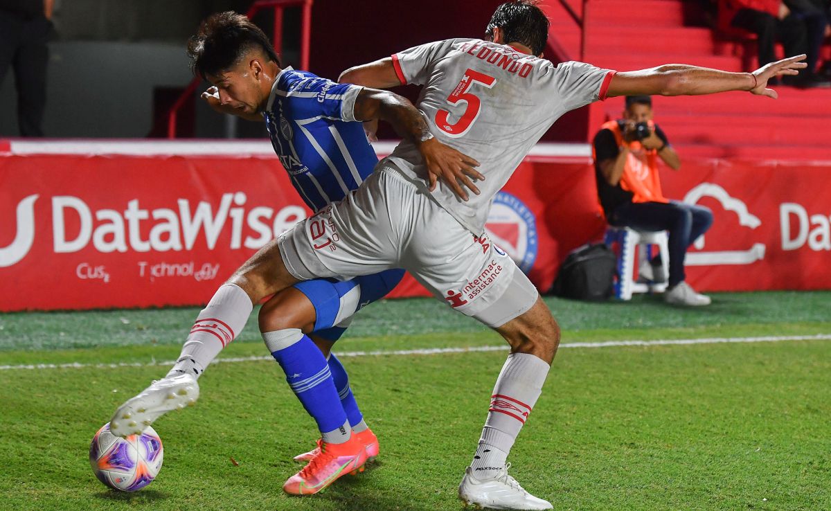 Godoy Cruz cayó por 3 a 0 frente a Argentinos Juniors, como visitante