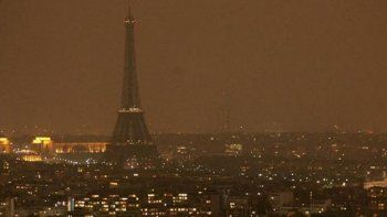 El mundo sigue conmovido por el brutal ataque al semanario Charlie Hebdo