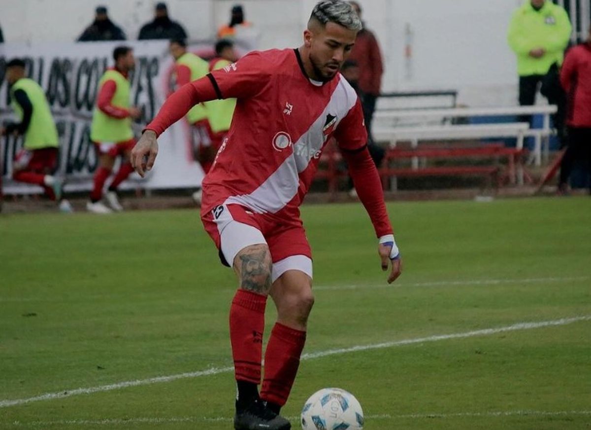 Patricio Ostachuk mira esperanzado el inicio de la segunda rueda de la Primera Nacional con el Deportivo Maipú. Patricio Ostachuk mira esperanzado el inicio de la segunda rueda de la Primera Nacional con el Deportivo Maipú.