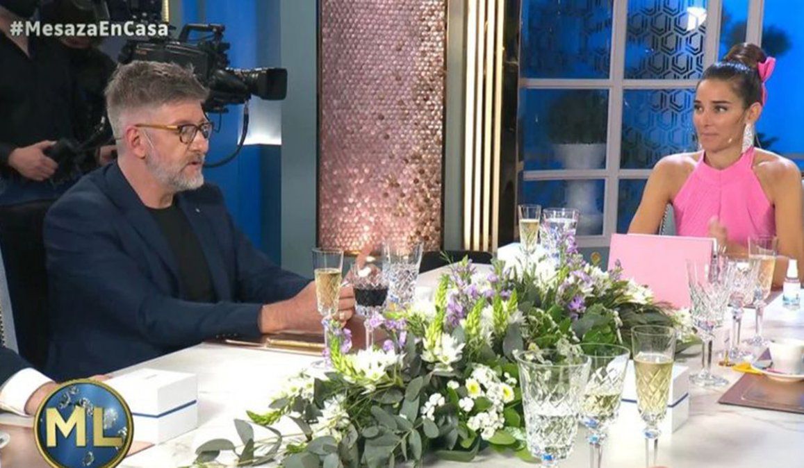 El periodista Luis Novaresio, invitado a La Noche de Mirtha, no dejó de formular su pregunta malvada a la conductora