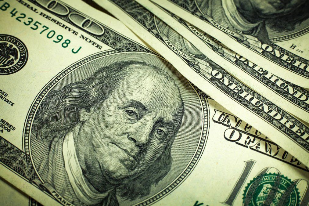 AFIP: nuevo paso a paso para recuperar el 35% dólar ahorro