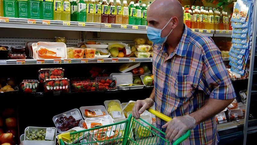 El parate económico ya se nota en un bajón de consumo