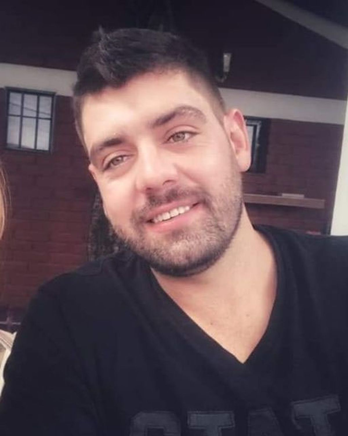 Moisés Pérez, víctima del ataque en patota.