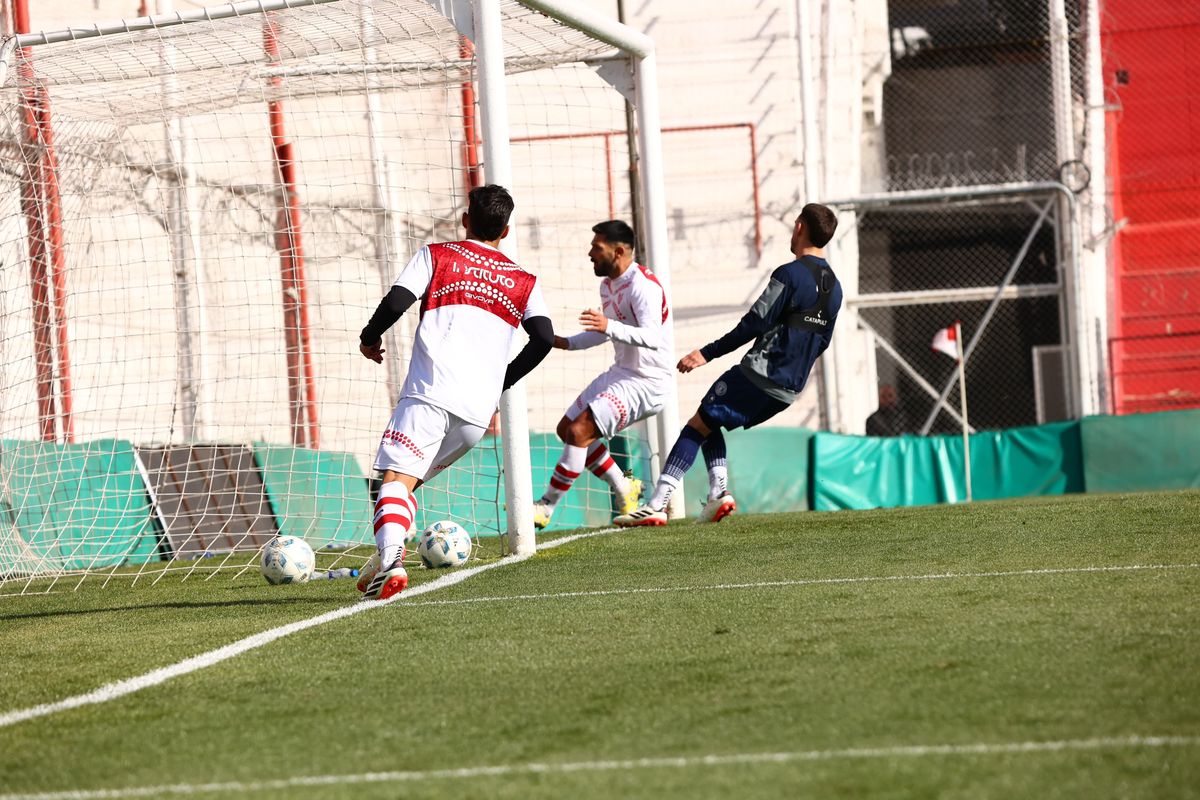 Martín Cicotello aprovechó para darle minutos a las recientes incorporaciones y observar su rendimiento. Martín Cicotello aprovechó para darle minutos a las recientes incorporaciones y observar su rendimiento.