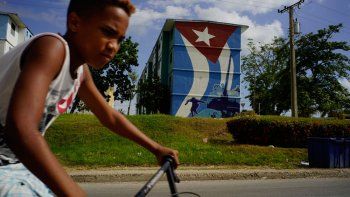 Cuba inició  las consultas para reformar su Constitución