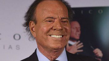Julio Iglesias vende 150 millones de dólares en propiedades en Miami