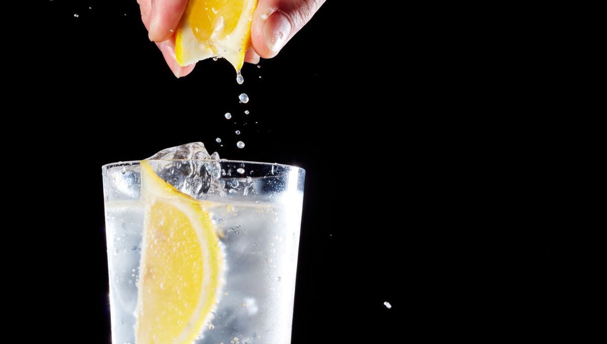 El limón es una gran fuente de vitamina C para el cuerpo. El limón es una gran fuente de vitamina C para el cuerpo. 