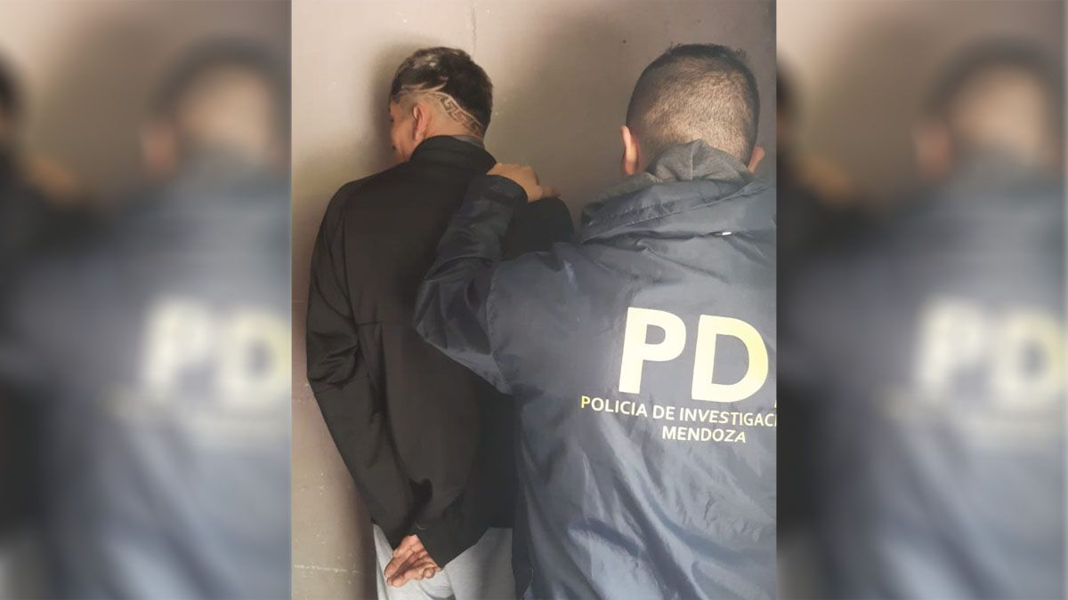 El hombre quedó detenido luego de un allanamiento en una casa del barrio Lihué, en Guaymallén.